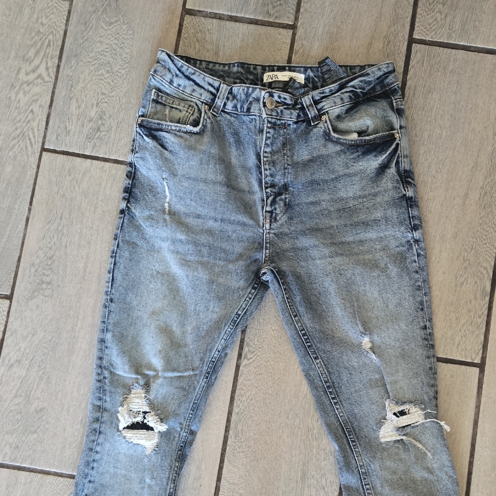 ZARA Men’s Distressed Skinny Jeans Size 32 Light Wash Ripped Denim Z202 - Picture 3 of 8